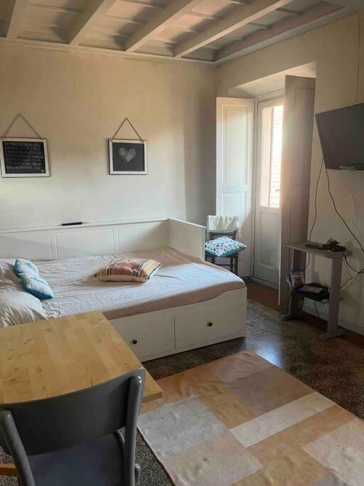 Come A Casa 卡斯特尔图-苏帕提茨诺 外观 照片